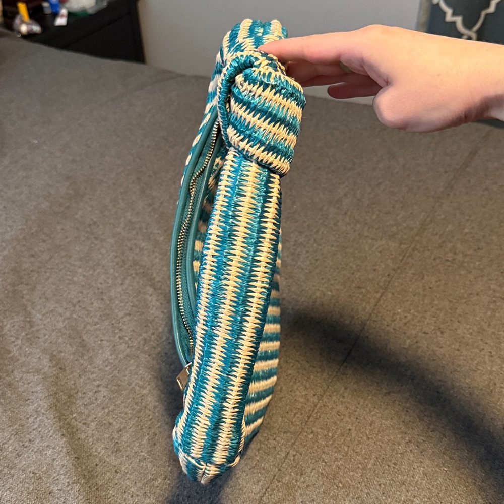 The Brigitte Satchel, Raffia Edition - Picture 7 of 12